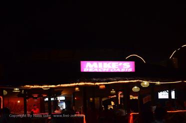 02 Beach-Restaurant_Mike`s,_Goa_DSC7448_b_H600